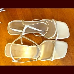 Bandolino heels/strap sandals